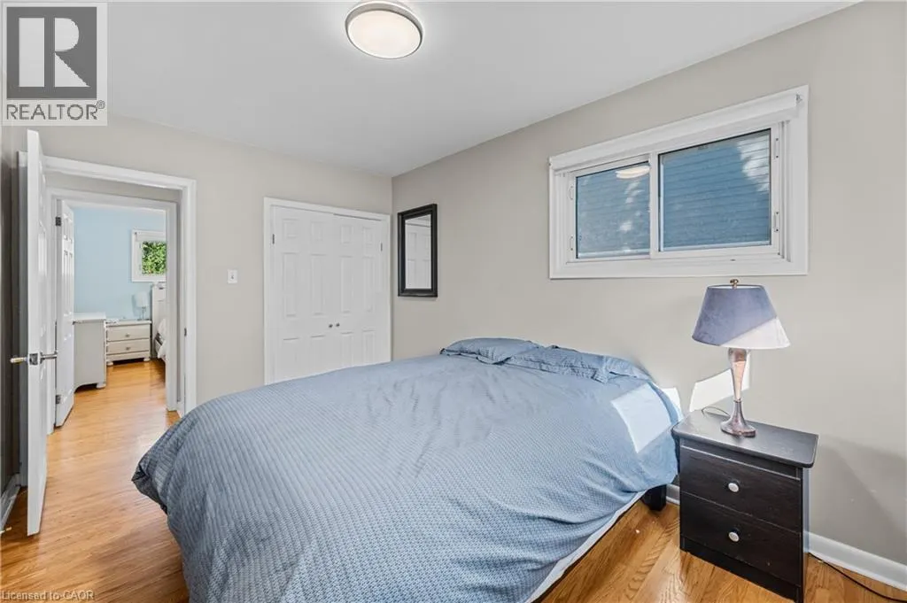 375 CLARENDON Drive