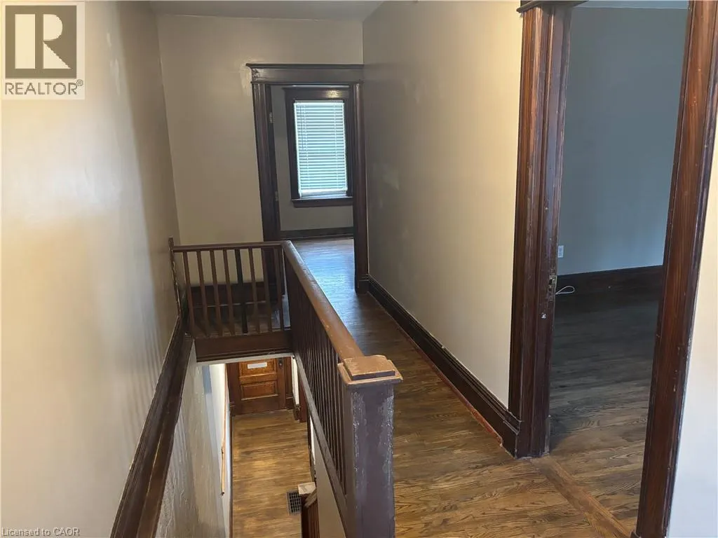 463 EAST MAIN Street