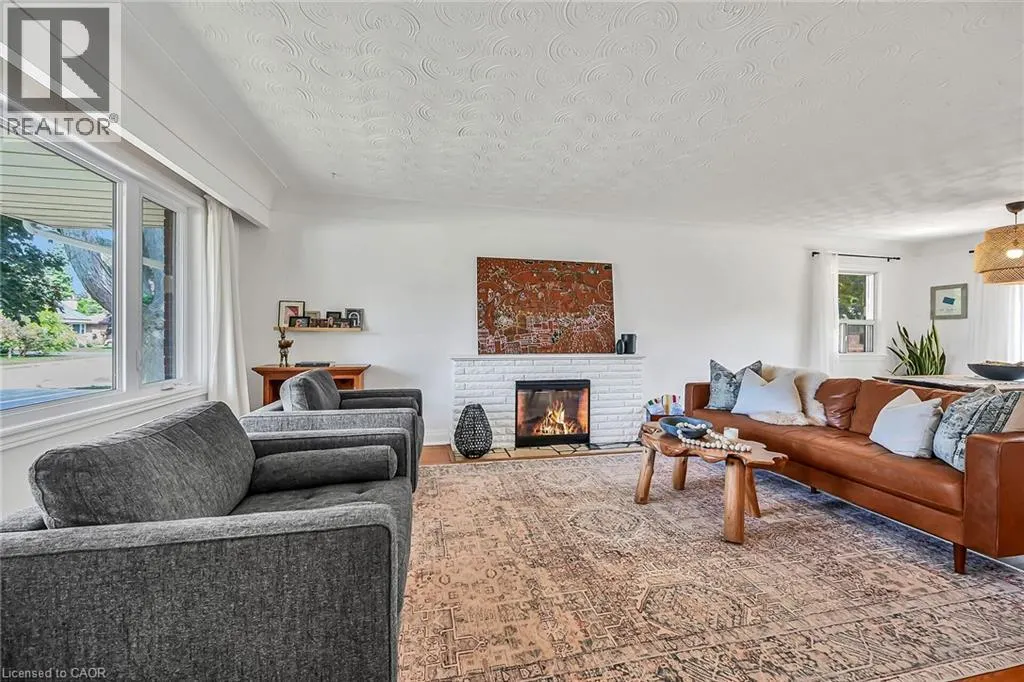 181 WEST 18TH Street