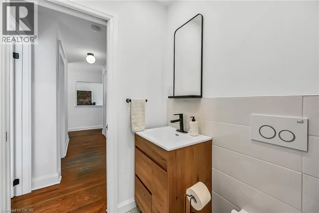 181 WEST 18TH Street