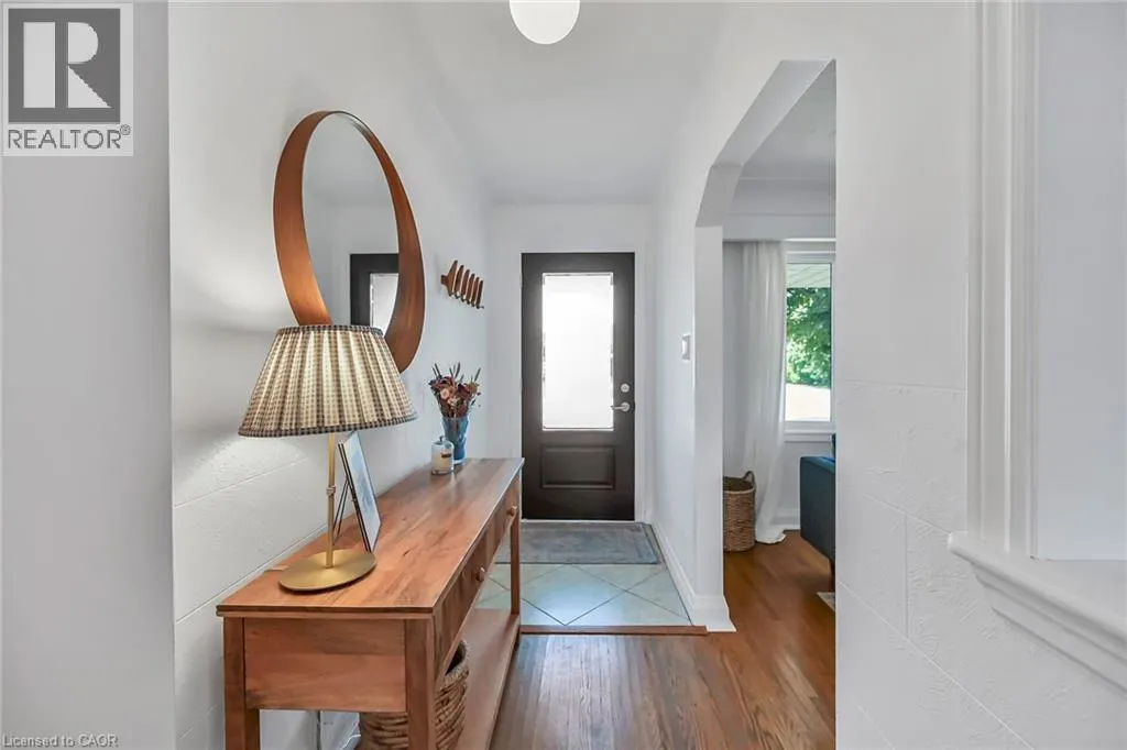 181 WEST 18TH Street