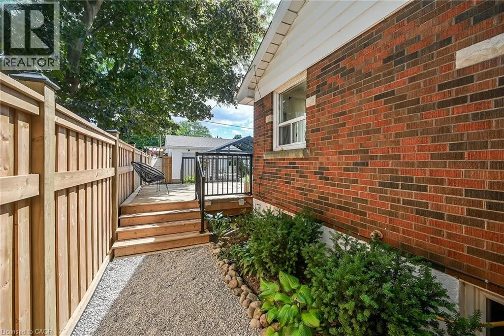 181 WEST 18TH Street
