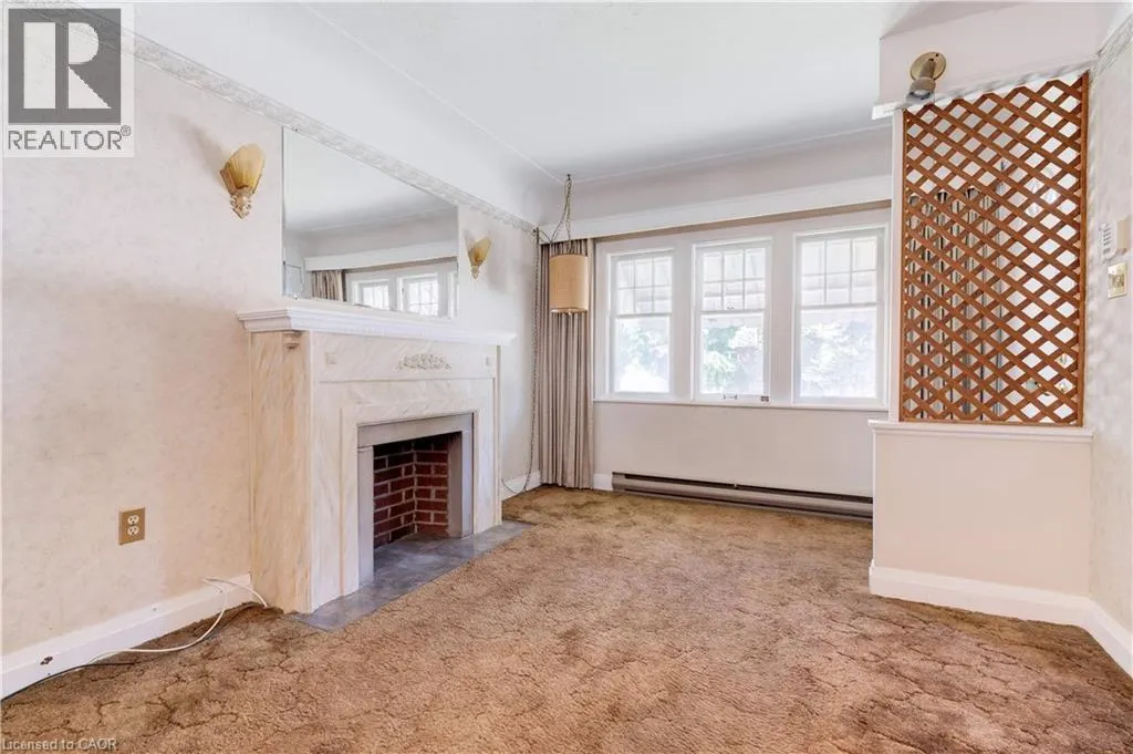 257 BROADWAY Avenue