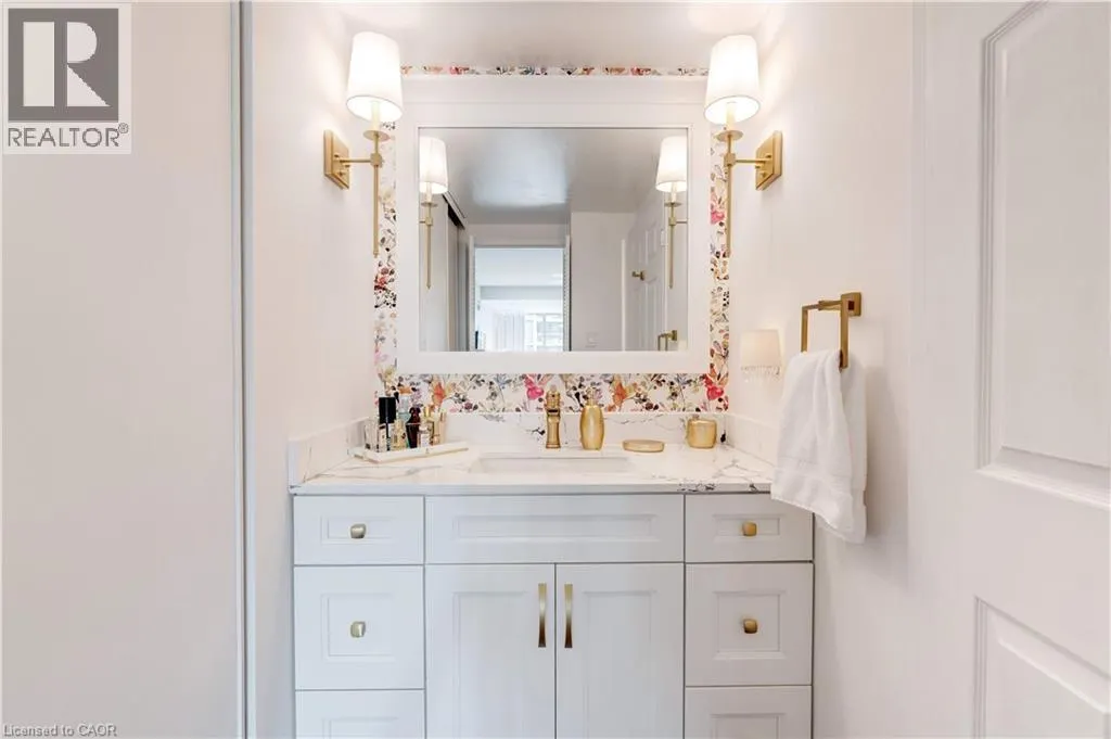 2175 MARINE Drive Unit# 903, #903