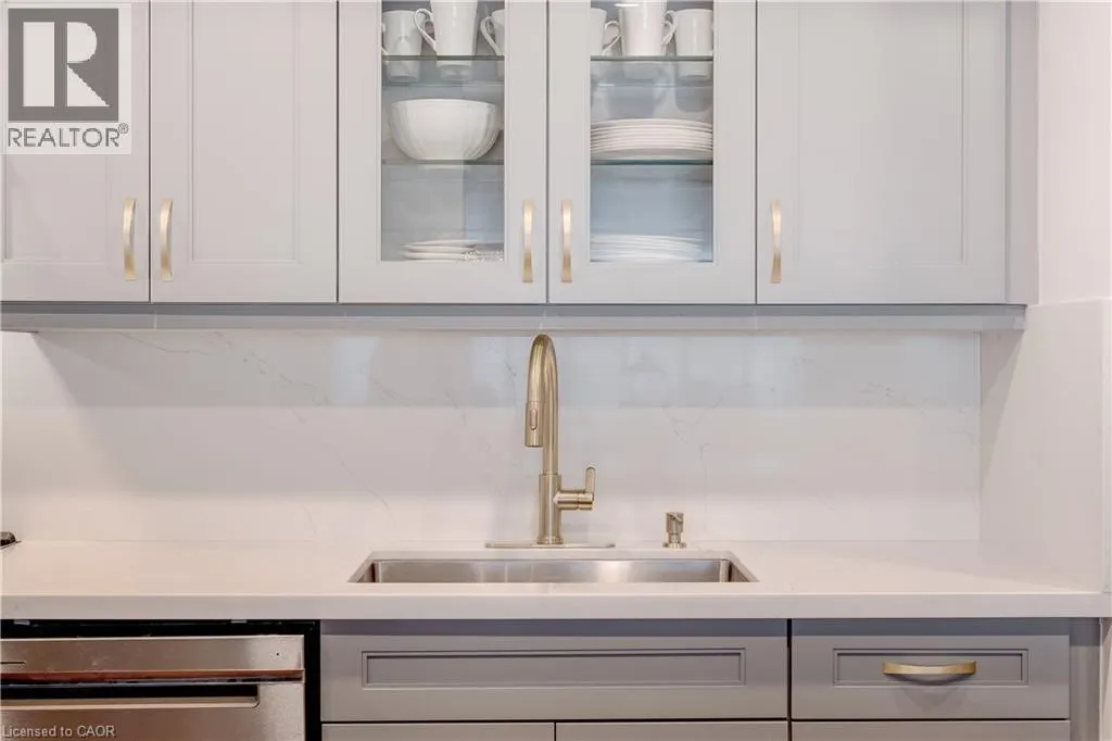 2175 MARINE Drive Unit# 903, #903