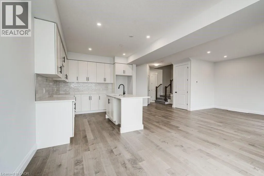 243 APPLEWOOD Street Unit# 14, #14