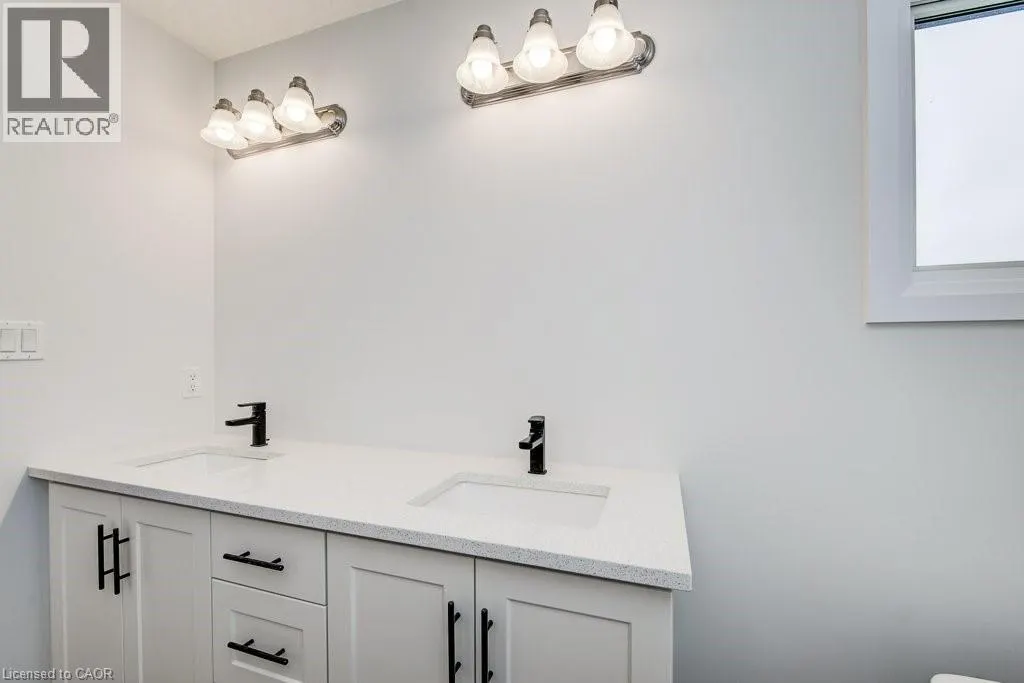 243 APPLEWOOD Street Unit# 14, #14