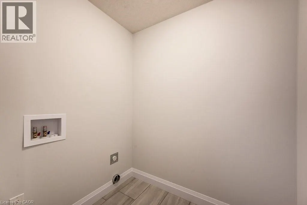 243 APPLEWOOD Street Unit# 14, #14