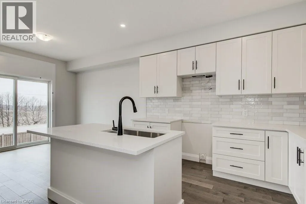 243 APPLEWOOD Street Unit# 14, #14