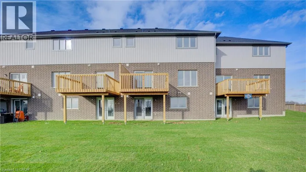 243 APPLEWOOD Street Unit# 14, #14