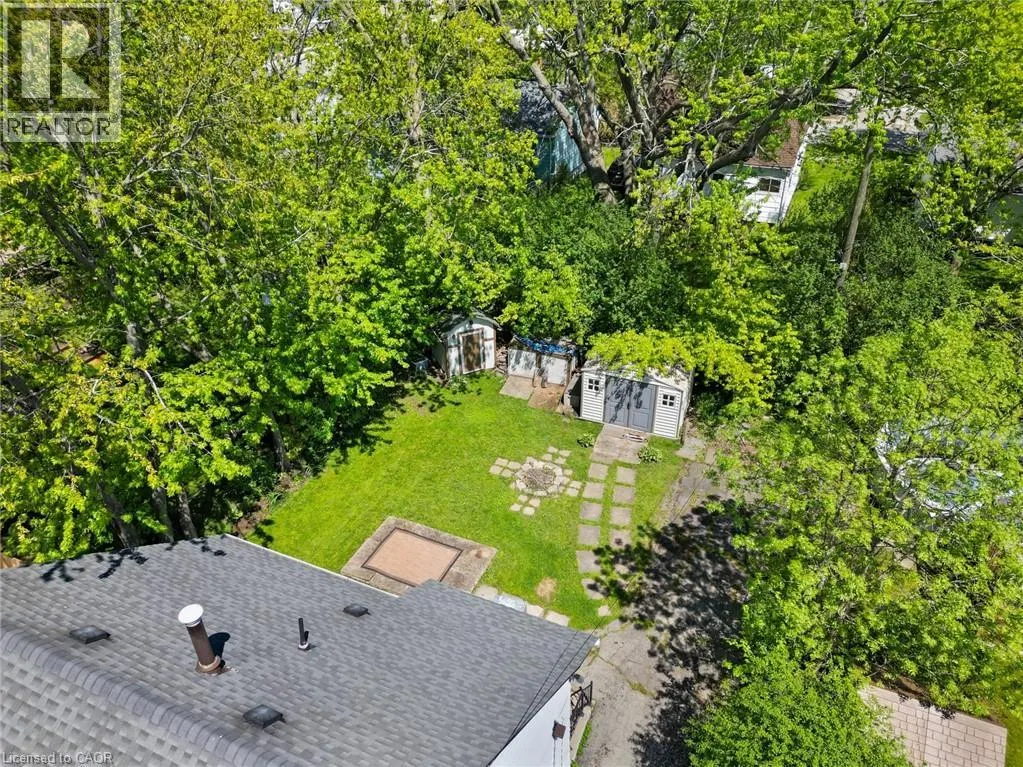 3 PHYLLIS Street
