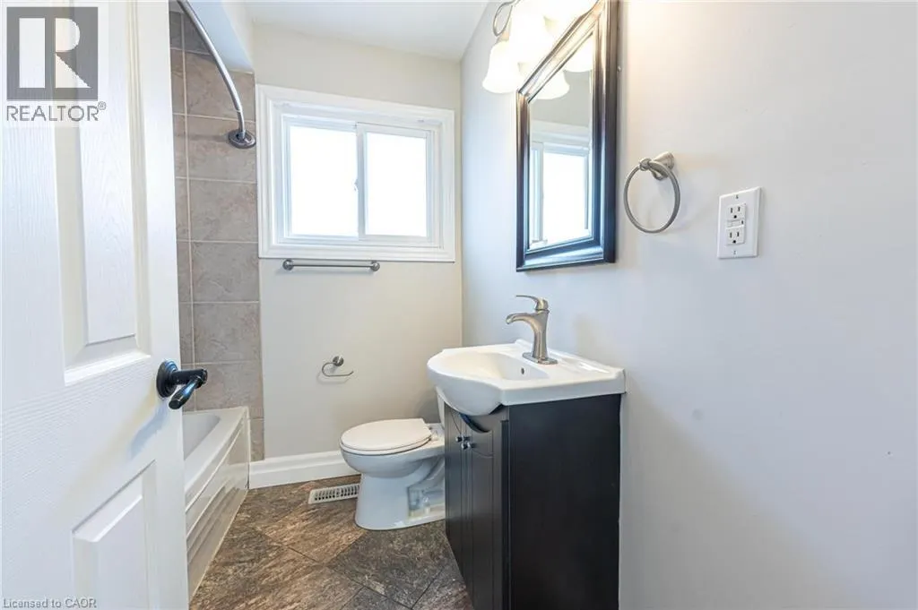 60 BURFIELD Avenue Unit# 1, #1