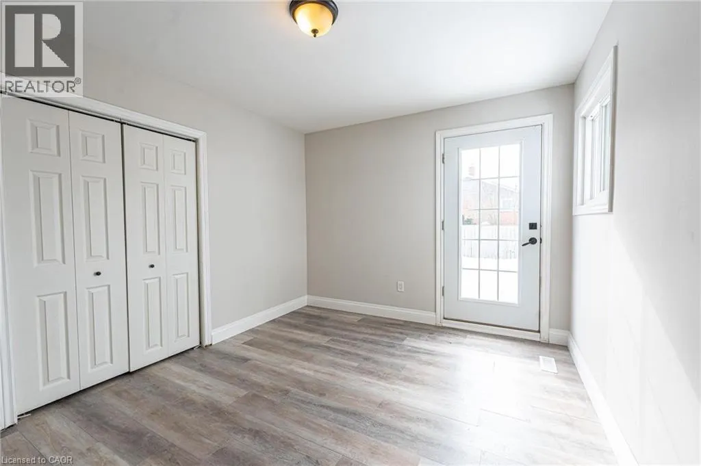 60 BURFIELD Avenue Unit# 1, #1