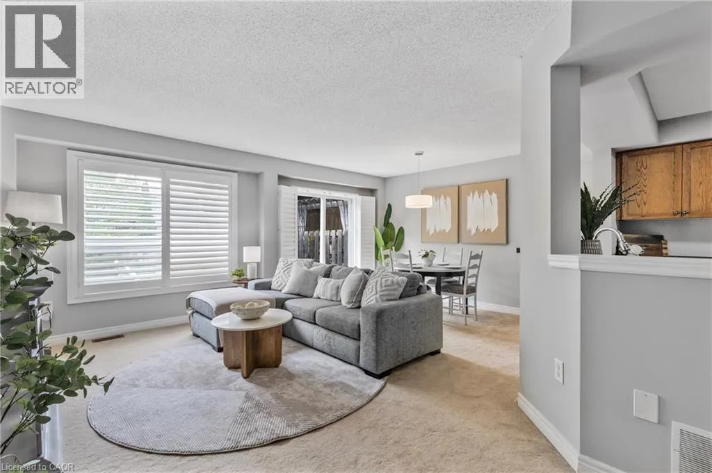 130 ROBERT Street Unit# 32, #32