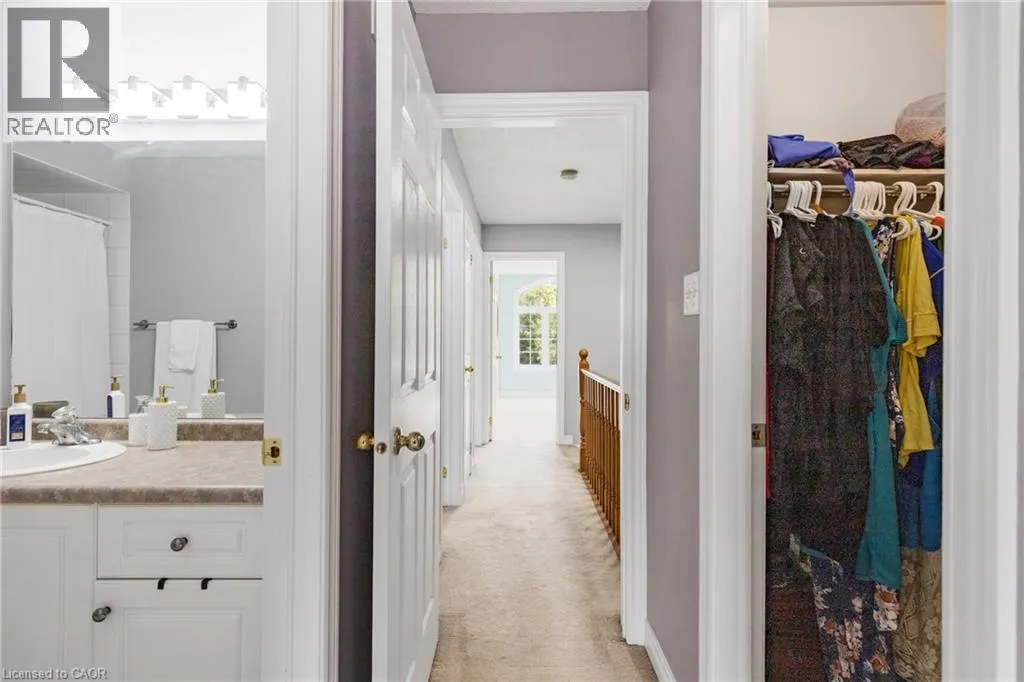 130 ROBERT Street Unit# 32, #32