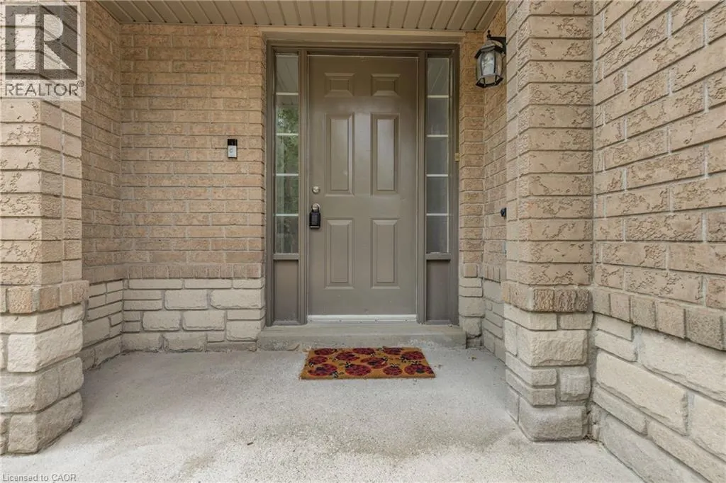 130 ROBERT Street Unit# 32, #32
