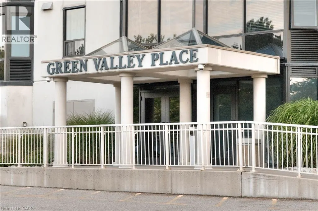 35 GREEN VALLEY Drive Unit# 103, #103