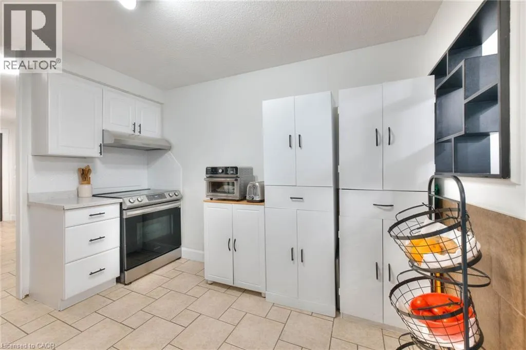 35 GREEN VALLEY Drive Unit# 103, #103