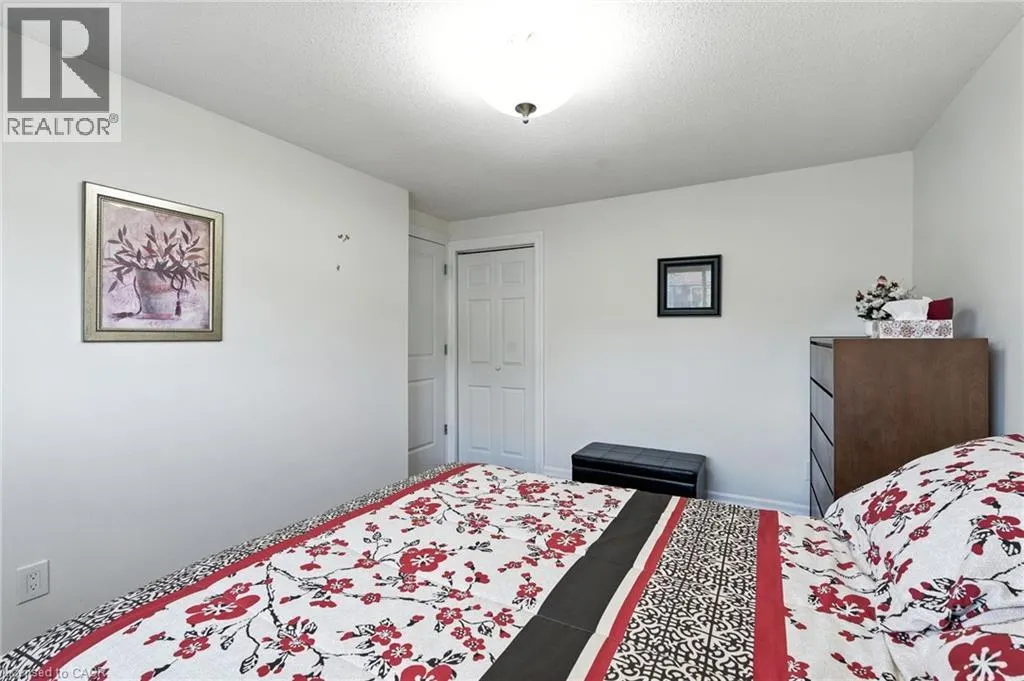2254 UPPER MIDDLE Road Unit# 3, #3