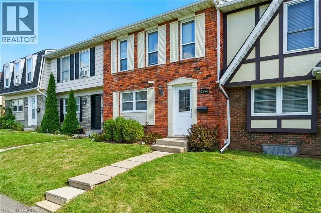 2254 UPPER MIDDLE Road Unit# 3, #3
