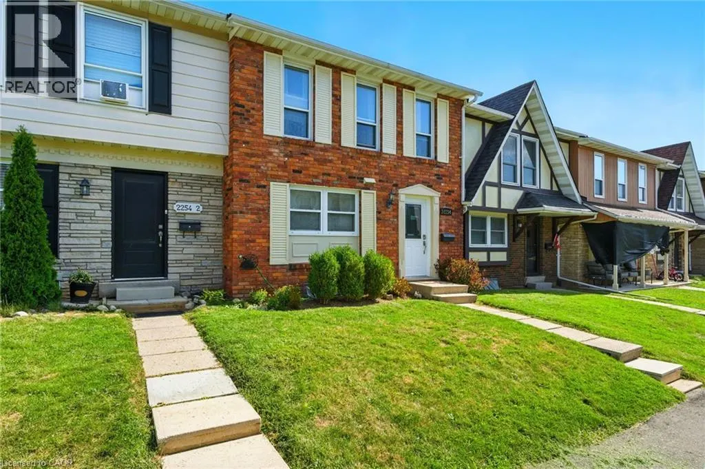 2254 UPPER MIDDLE Road Unit# 3, #3