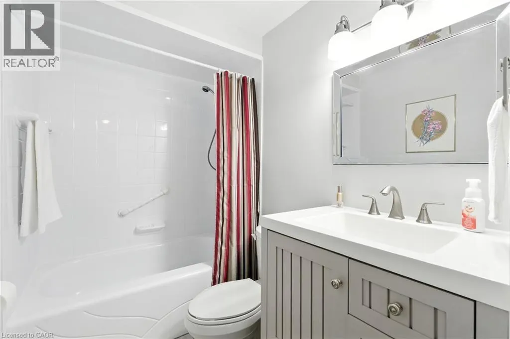 2254 UPPER MIDDLE Road Unit# 3, #3