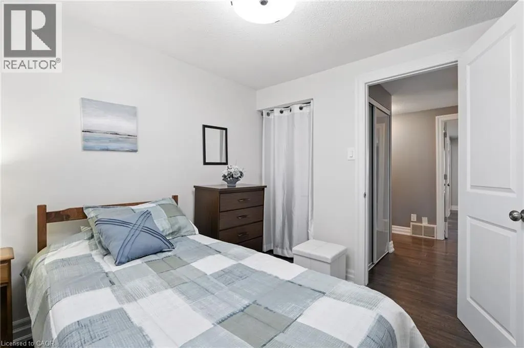 2254 UPPER MIDDLE Road Unit# 3, #3