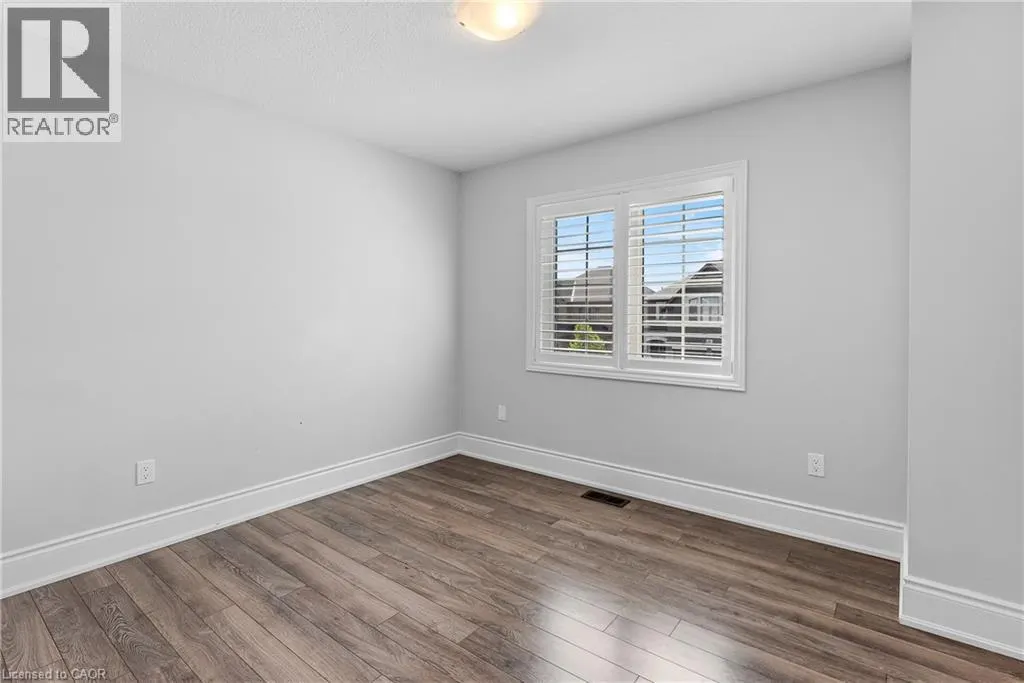 85 SUNSET Way