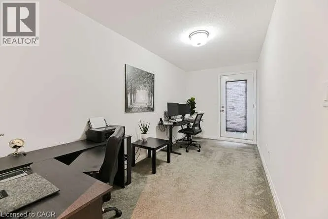 35 MIDHURST Heights Unit# 15, #15