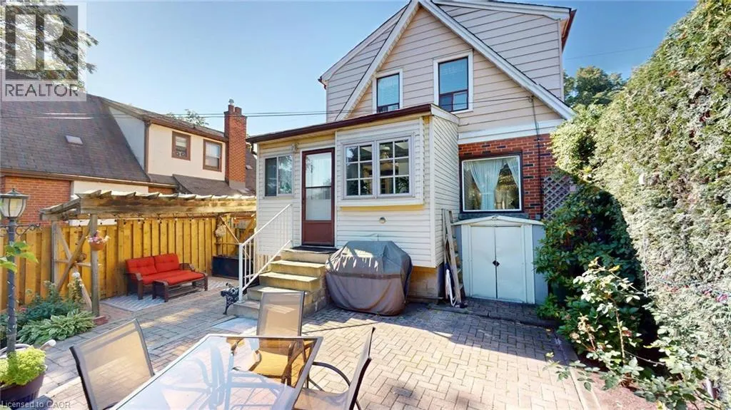 12 ORCHARD Hill