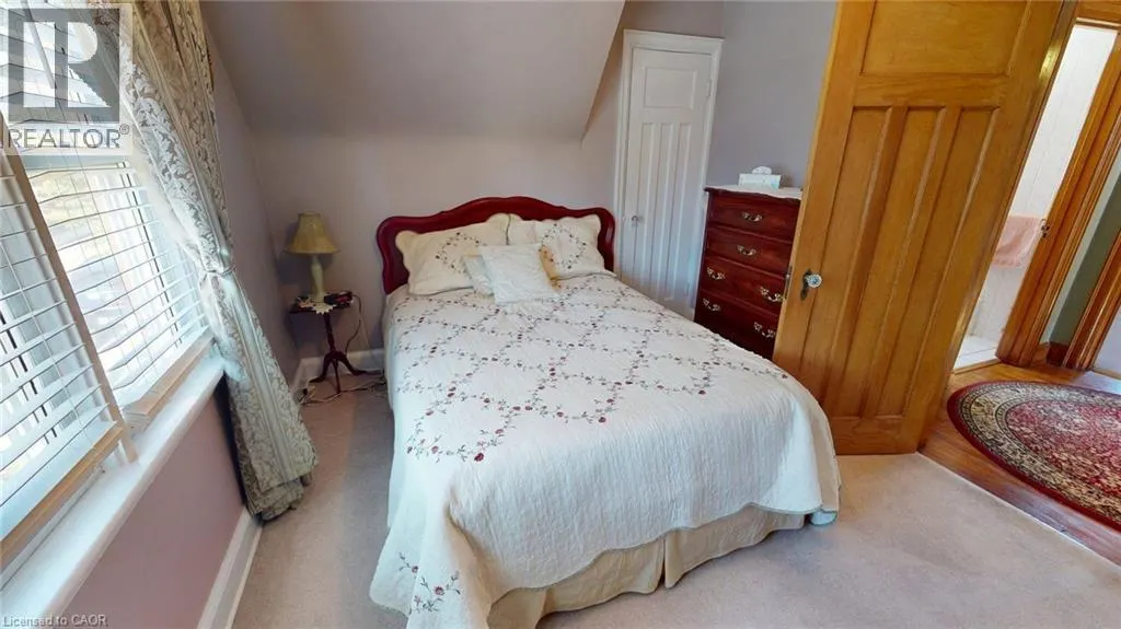 12 ORCHARD Hill