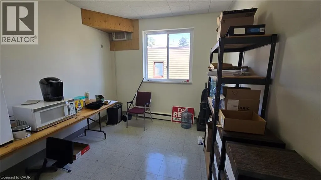 360 WALLACE Avenue N Unit# 6, #6