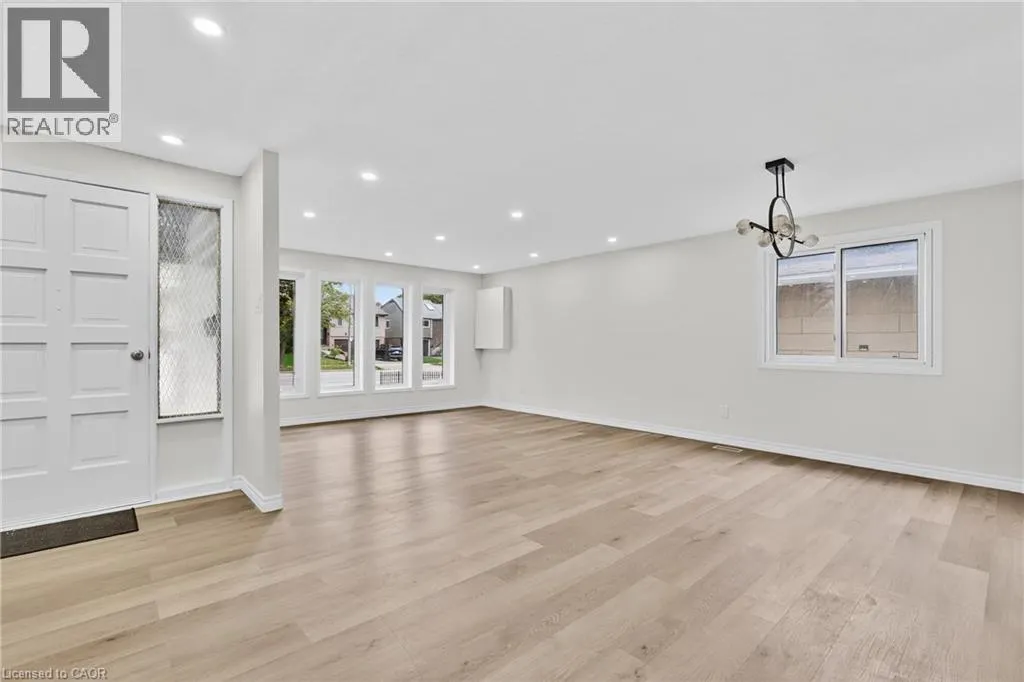 120 WESTHEIGHTS Drive