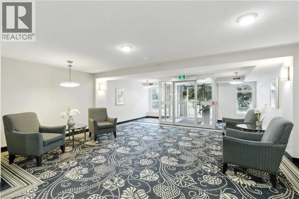 980 GOLF LINKS Road Unit# 101, #101