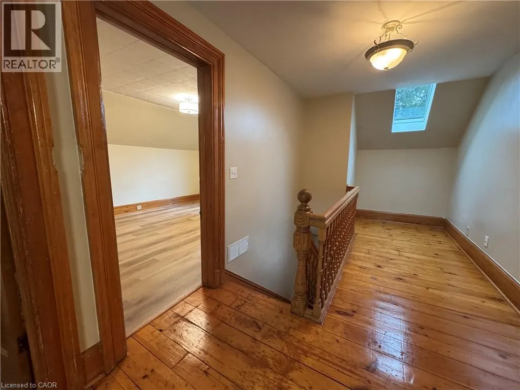 150 ELGIN Street N Unit# A, #A