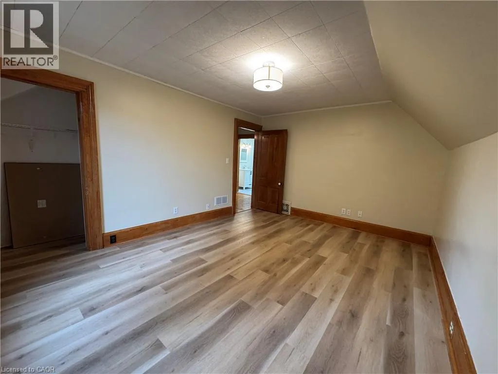 150 ELGIN Street N Unit# A, #A