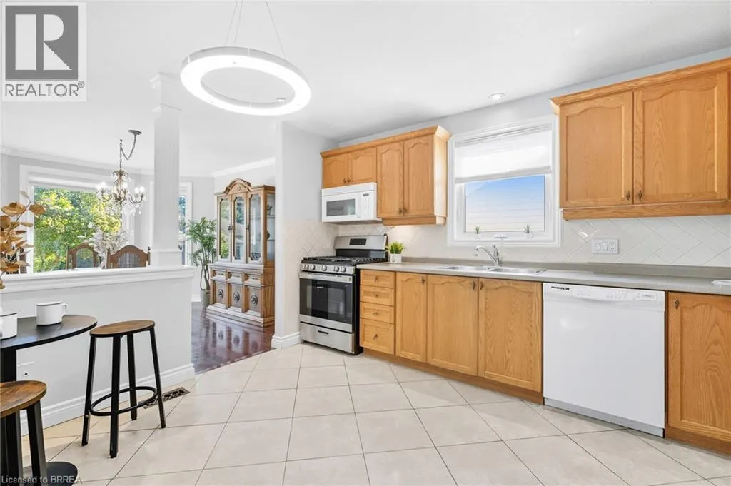 6 MCCORMICK Way