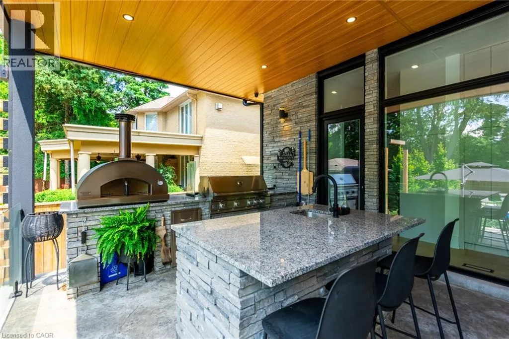86 VALLEYVIEW Drive