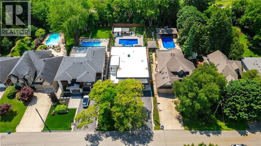 86 VALLEYVIEW Drive