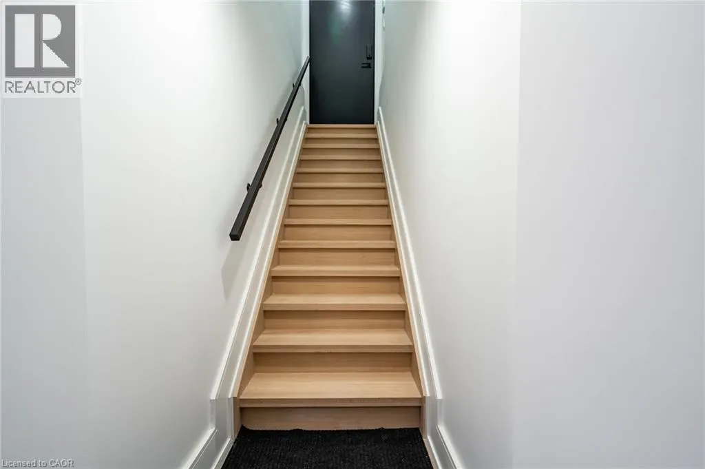86 VALLEYVIEW Drive
