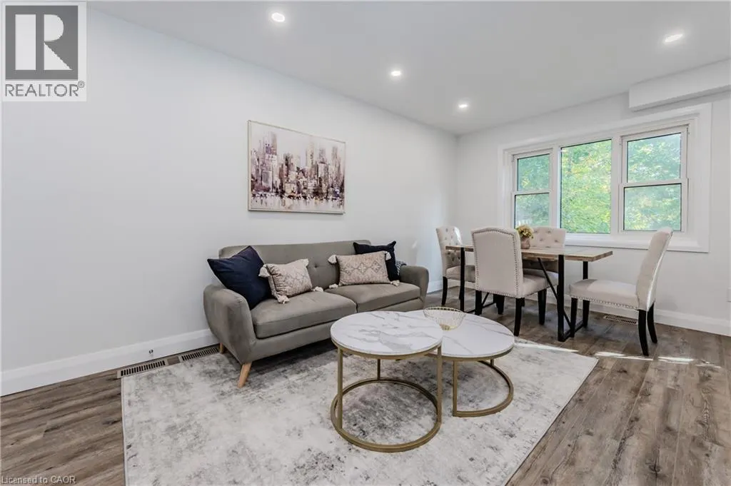 308 BLUEVALE Street N Unit# E, #E