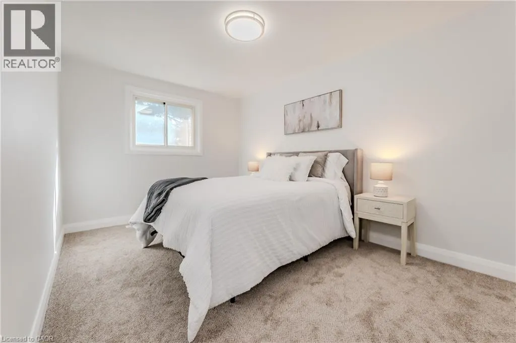 308 BLUEVALE Street N Unit# E, #E