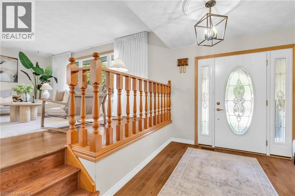 115 WHITE PINE Crescent