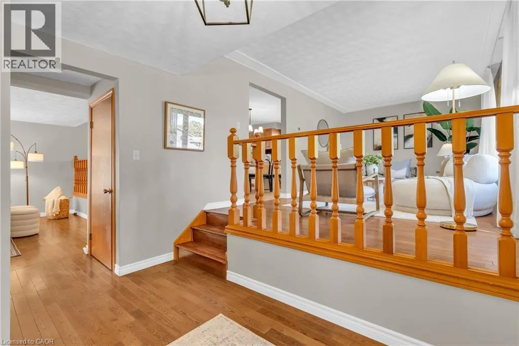 115 WHITE PINE Crescent