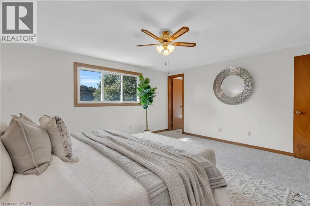 115 WHITE PINE Crescent