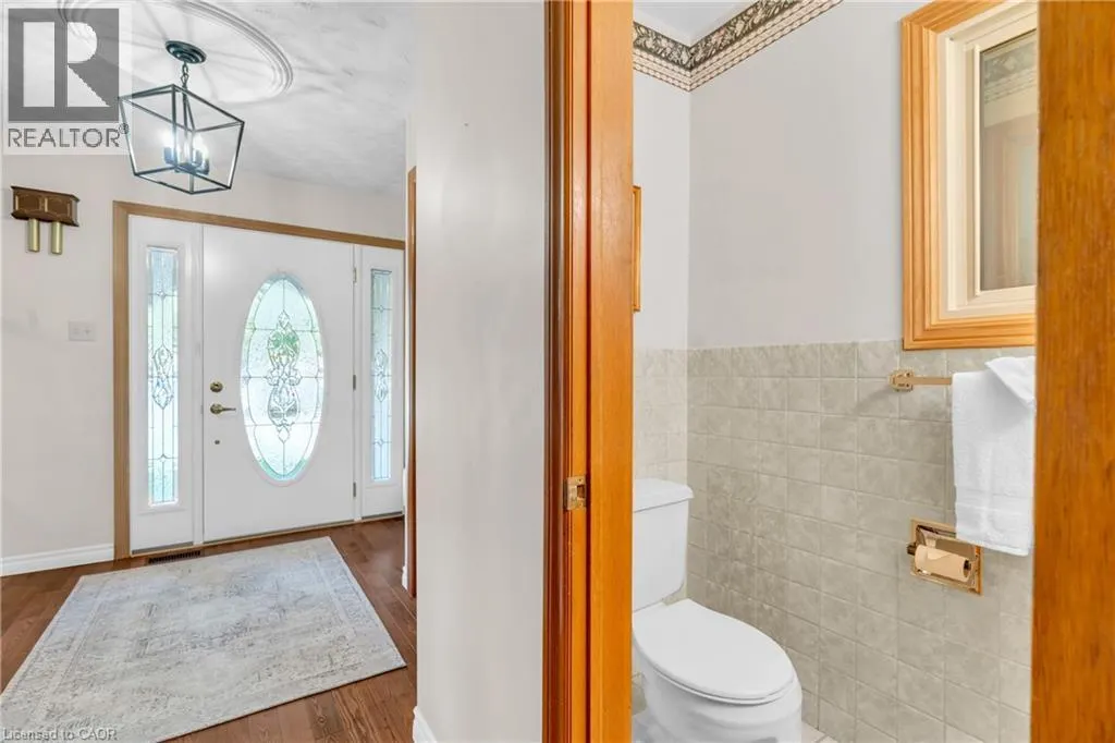 115 WHITE PINE Crescent
