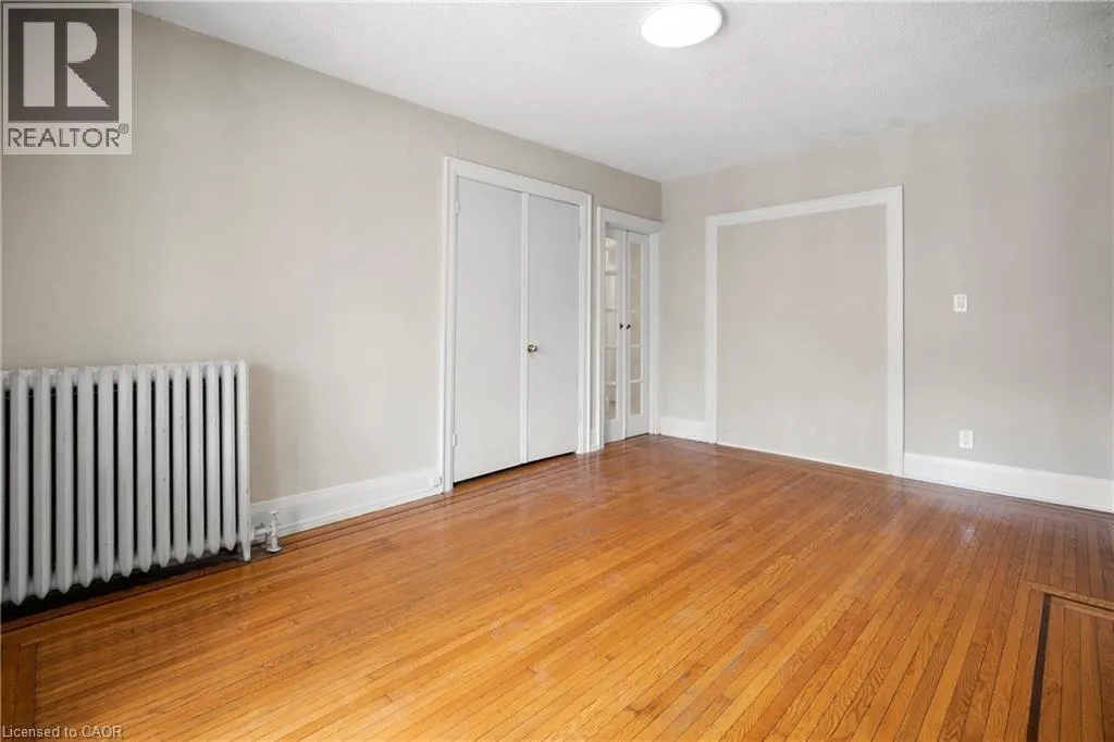 316 ABERDEEN Avenue Unit# 11, #11