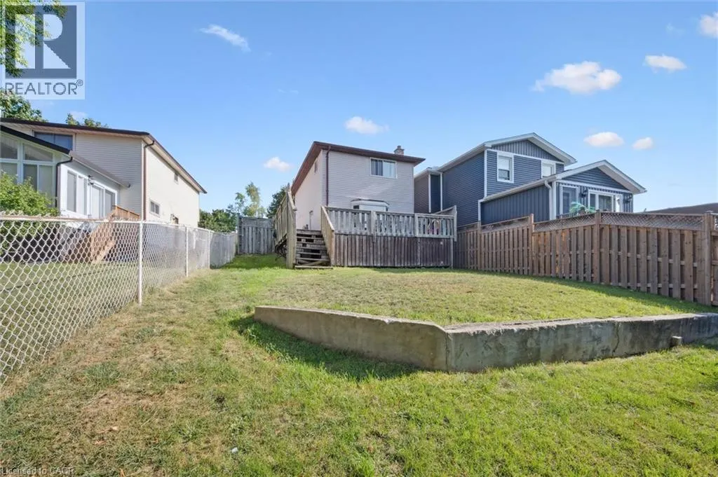 99 CARTER Crescent