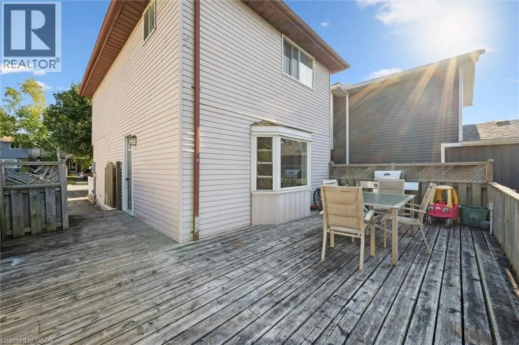 99 CARTER Crescent