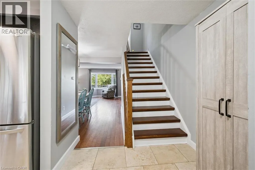 99 CARTER Crescent